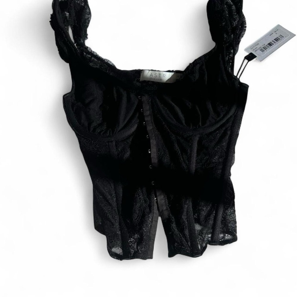 Astr the Label Brooke Top in Black NWT